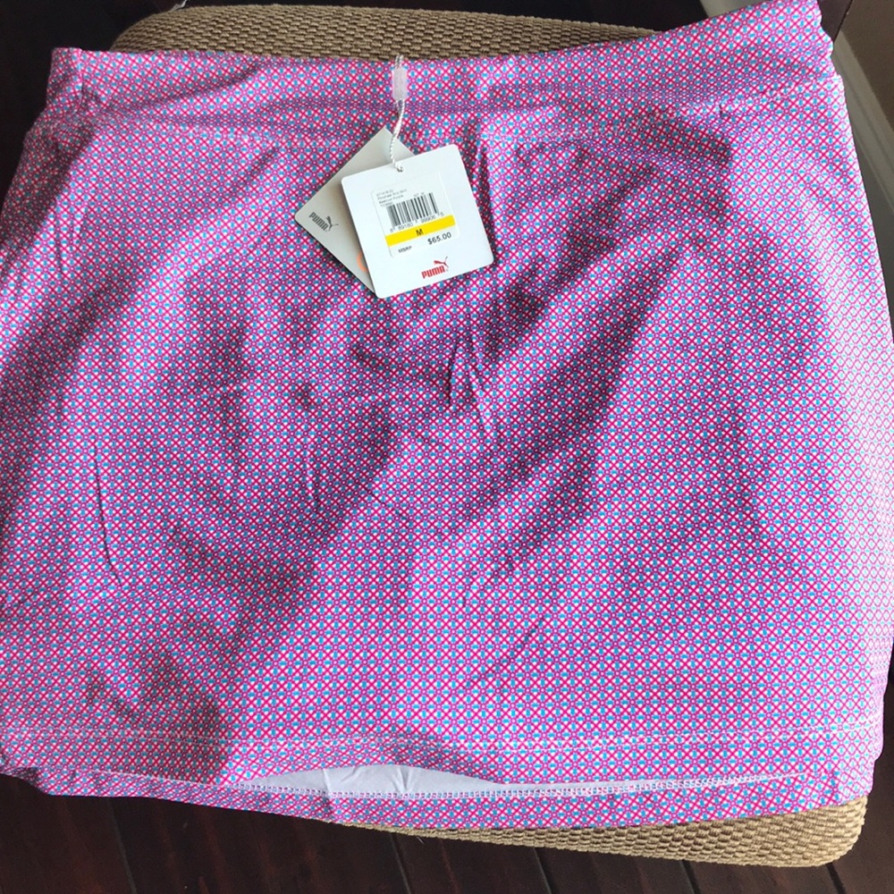 NWT! PUMA PINWHEEL KNIT SKIRT